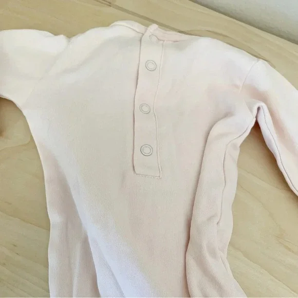 Loved baby Organic Velveteen Graphic Footie in Blush Sz 3-6 - Picture 3 of 7